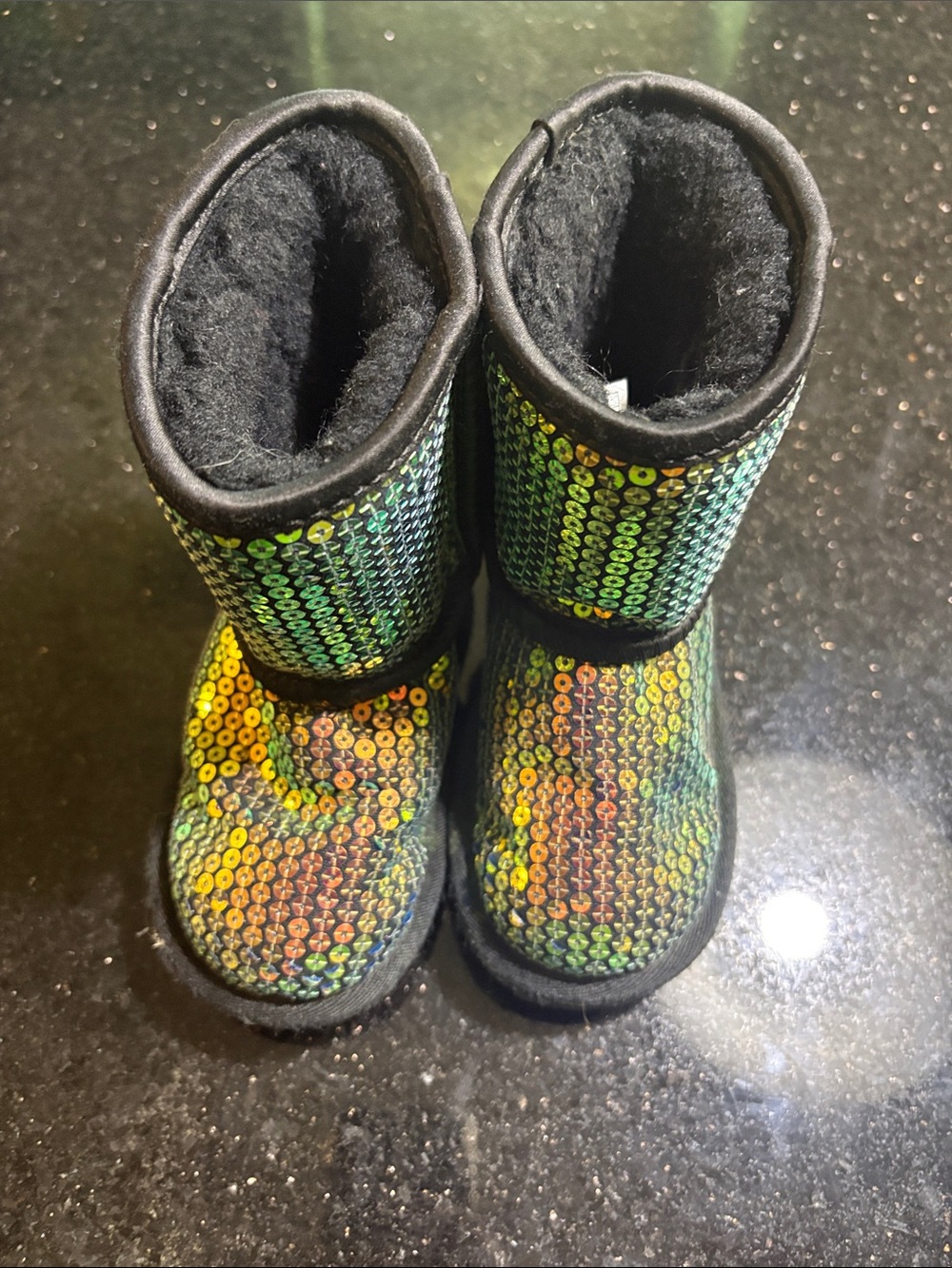 UGG Kids Sequin Boots in Iridescent Green-Yellow